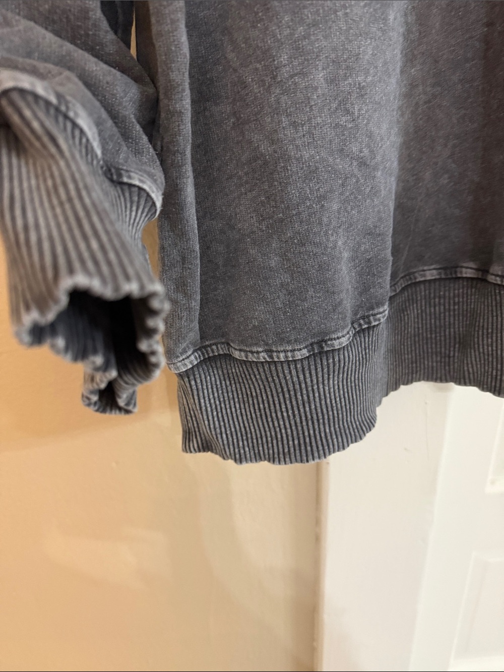 Jane and Delancey Washed Gray Black Sweatshirt Hoodie Pullover Sz 1X like new - Picture 2 of 5